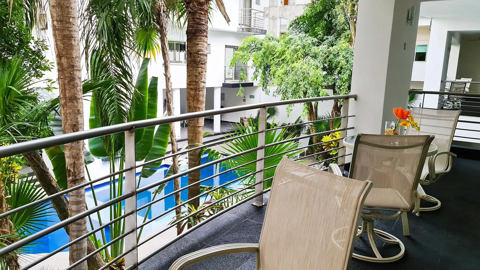 Hotel D'Angelos Luxury Condos Playa del Carmen