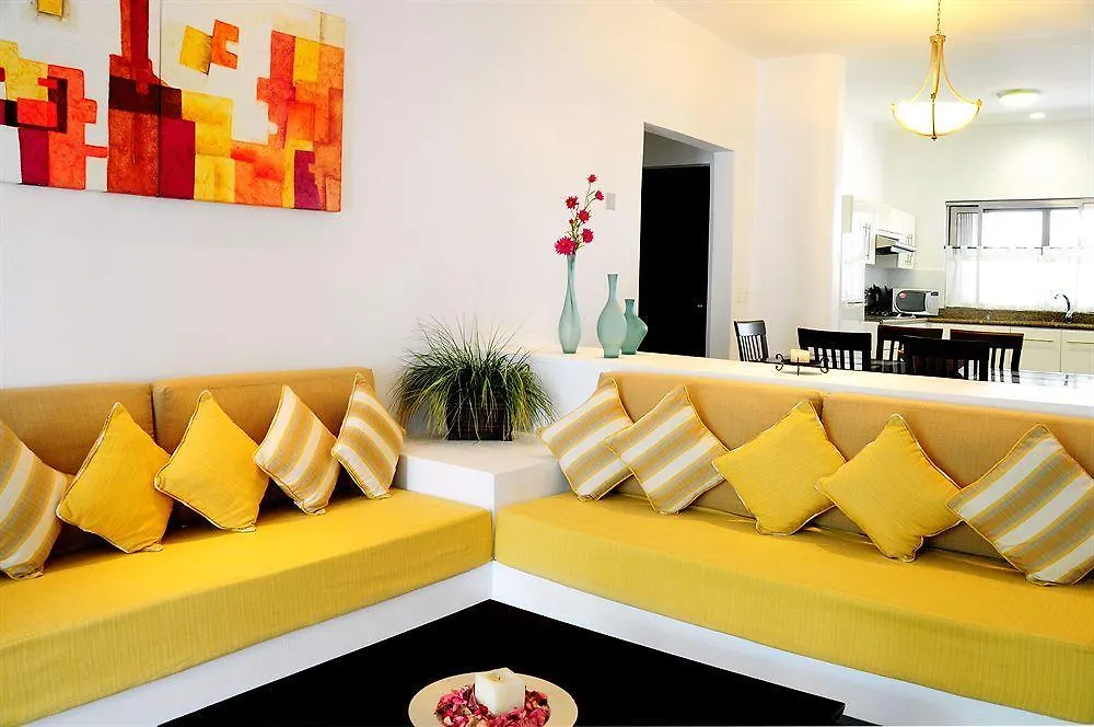 D'Angelos Luxury Condos Playa del Carmen 3*,