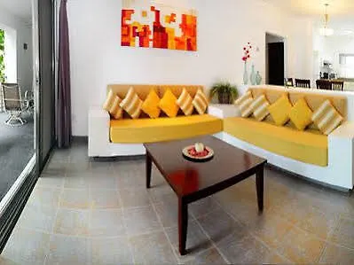 Hotel D'Angelos Luxury Condos Playa del Carmen